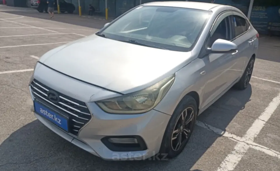 2019 Hyundai Accent