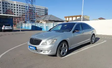 Mercedes-Benz S-Класс 2006 года за 3 990 000 тг. в Шымкент фото 1