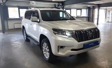 Toyota Land Cruiser Prado 2018 года за 22 590 000 тг. в Астана фото 2