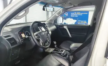 Toyota Land Cruiser Prado 2018 года за 22 590 000 тг. в Астана фото 5