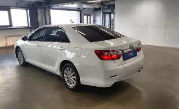 Toyota Camry 2013 года за 7 990 000 тг. в Астана фото 4