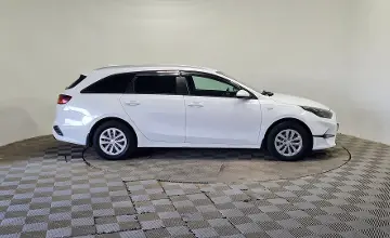 Kia Ceed 2022 года за 7 990 000 тг. в Алматы фото 4