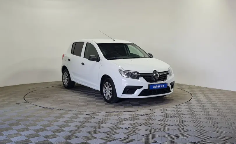 Renault Sandero 2019 года за 3 000 000 тг. в Алматы фото 3