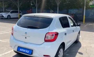 Renault Sandero 2019 года за 3 800 000 тг. в Алматы фото 3