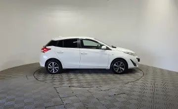 Toyota Yaris 2018 года за 5 790 000 тг. в Алматы фото 4