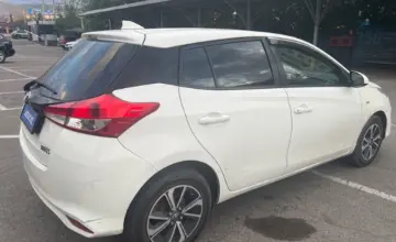 Toyota Yaris 2018 года за 5 790 000 тг. в Алматы фото 3