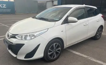 Toyota Yaris 2018 года за 5 790 000 тг. в Алматы фото 1