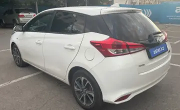 Toyota Yaris 2018 года за 5 790 000 тг. в Алматы фото 4