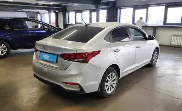 Hyundai Accent 2019 года за 6 490 000 тг. в Астана фото 3
