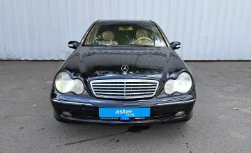 Mercedes-Benz C-Класс 2002 года за 1 890 000 тг. в Алматы фото 2