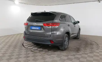Toyota Highlander 2017 года за 16 500 000 тг. в Шымкент