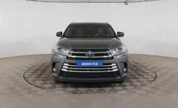 Toyota Highlander 2017 года за 16 500 000 тг. в Шымкент фото 2