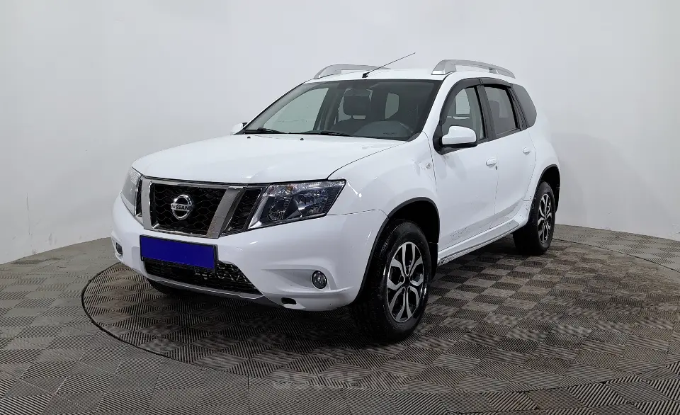 2020 Nissan Terrano