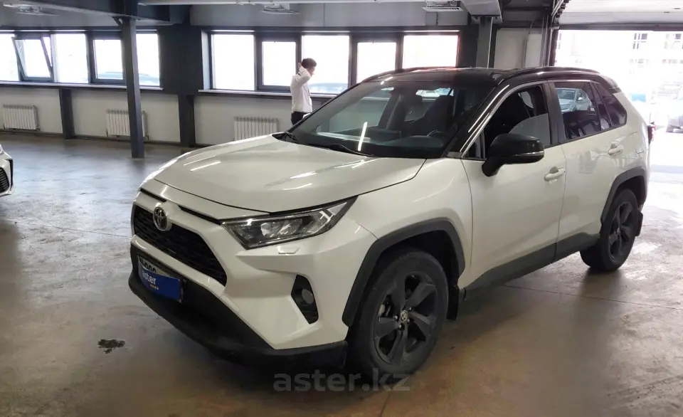 2021 Toyota RAV4