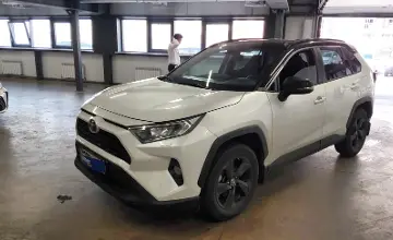 Toyota RAV4 2021 года за 14 990 000 тг. в Астана фото 1