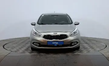 Kia Ceed 2014 года за 6 100 000 тг. в Астана фото 2