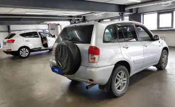 Toyota RAV4 2002 года за 3 700 000 тг. в Астана фото 3