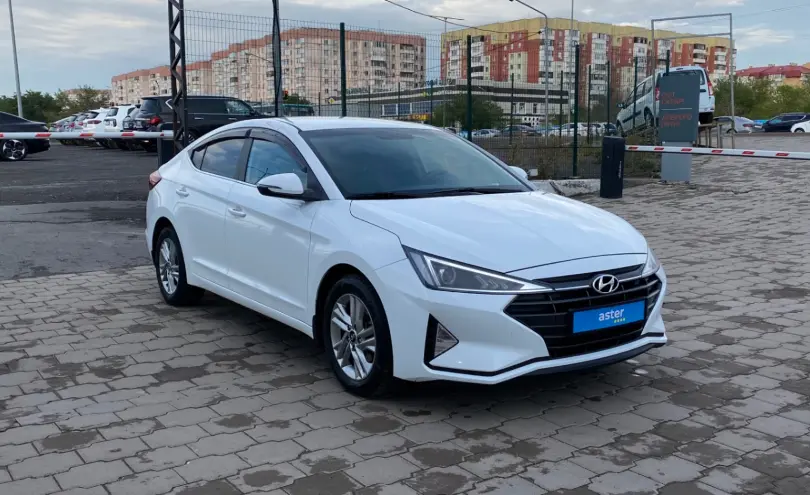 Hyundai Elantra 2020 года за 8 000 000 тг. в Караганда фото 3