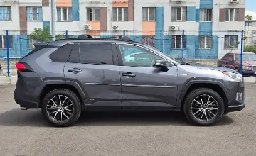 Toyota RAV4 2021 года за 13 400 000 тг. в Алматы фото 4