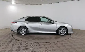 Toyota Camry 2018 года за 13 790 000 тг. в Шымкент фото 4