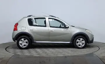 Renault Sandero 2013 года за 3 390 000 тг. в Астана фото 4