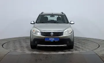 Renault Sandero 2013 года за 3 390 000 тг. в Астана фото 2