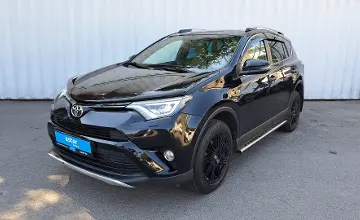 Toyota RAV4 2018 года за 9 990 000 тг. в Алматы фото 1