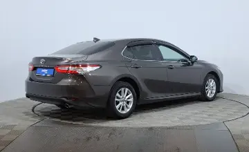 Toyota Camry 2018 года за 13 500 000 тг. в Астана