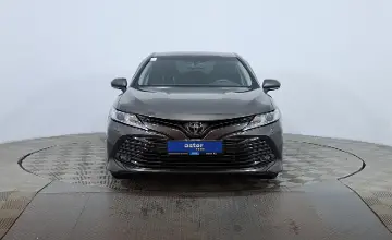 Toyota Camry 2018 года за 13 500 000 тг. в Астана фото 2