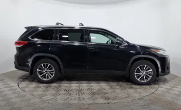Toyota Highlander 2019 года за 15 290 000 тг. в Астана фото 4