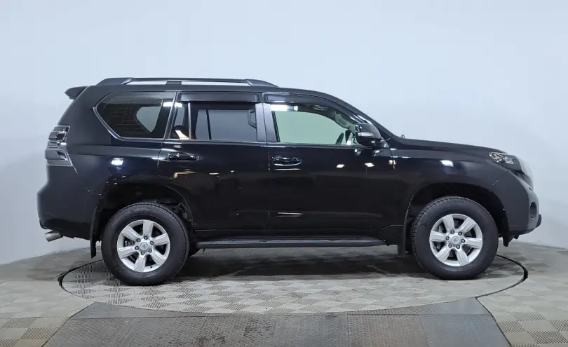 Toyota Land Cruiser Prado 2017 года за 17 450 000 тг. в Астана фото 4