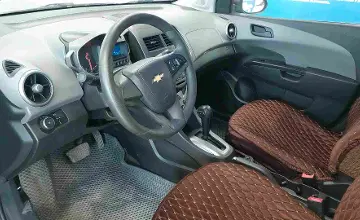 Chevrolet Aveo 2014 года за 2 490 000 тг. в Астана фото 5