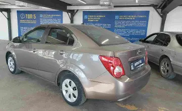 Chevrolet Aveo 2014 года за 2 490 000 тг. в Астана фото 2