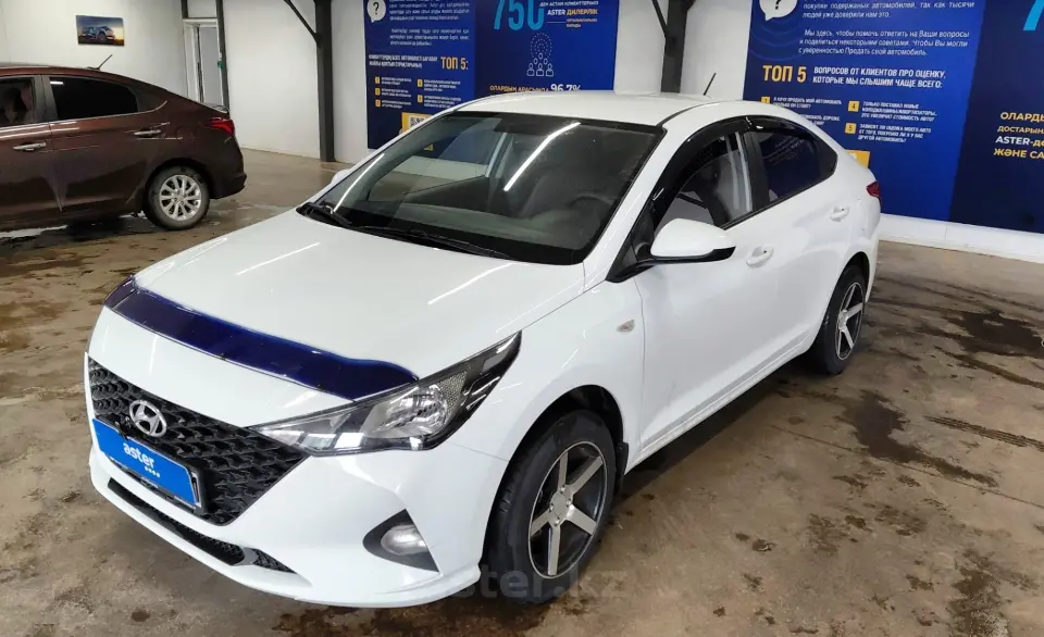 2021 Hyundai Accent