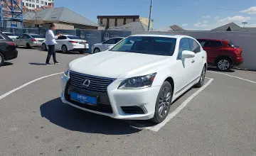 Lexus LS 2014 года за 10 500 000 тг. в Шымкент фото 1