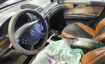Mercedes-Benz E-Класс 2002 года за 2 500 000 тг. в Астана фото 5