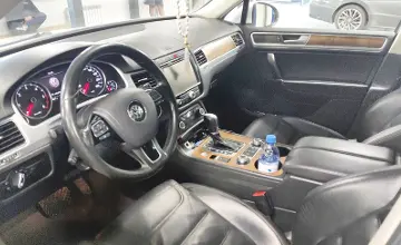 Volkswagen Touareg 2014 года за 10 990 000 тг. в Астана фото 5