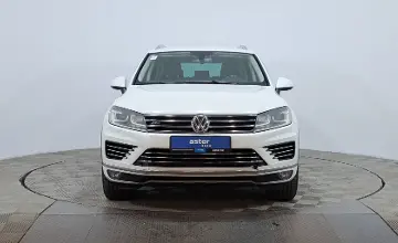 Volkswagen Touareg 2014 года за 10 990 000 тг. в Астана фото 2