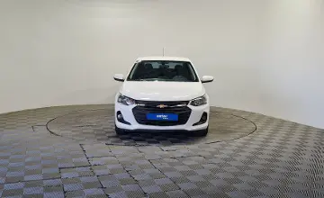 Chevrolet Onix 2024 года за 6 390 000 тг. в Алматы фото 2