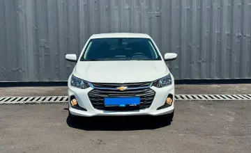 Chevrolet Onix 2024 года за 6 390 000 тг. в Алматы фото 2