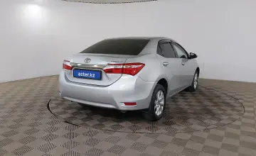 Toyota Corolla 2018 года за 8 190 000 тг. в Шымкент