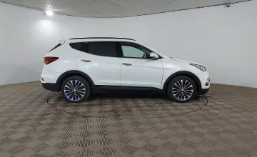 Hyundai Santa Fe 2017 года за 8 290 000 тг. в Астана фото 4