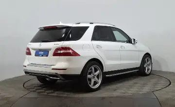 Mercedes-Benz M-Класс 2013 года за 12 790 000 тг. в Астана