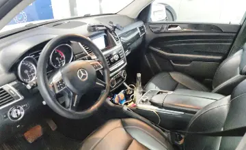 Mercedes-Benz M-Класс 2013 года за 12 790 000 тг. в Астана фото 5