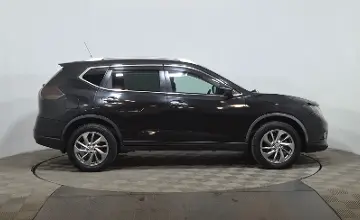 Nissan X-Trail 2015 года за 8 590 000 тг. в Астана фото 4