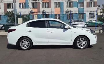 Kia Rio 2018 года за 6 290 000 тг. в Алматы фото 4