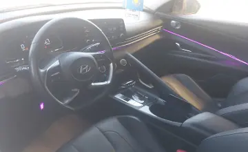 Hyundai Elantra 2024 года за 7 990 000 тг. в Алматы фото 5