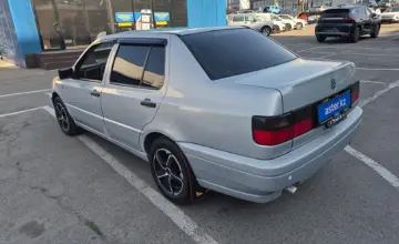 Volkswagen Vento 1995 года за 850 000 тг. в Алматы фото 4