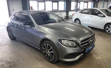 Mercedes-Benz E-Класс 2016 года за 13 700 000 тг. в Астана фото 2