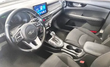 Kia Cerato 2018 года за 7 590 000 тг. в Астана фото 5